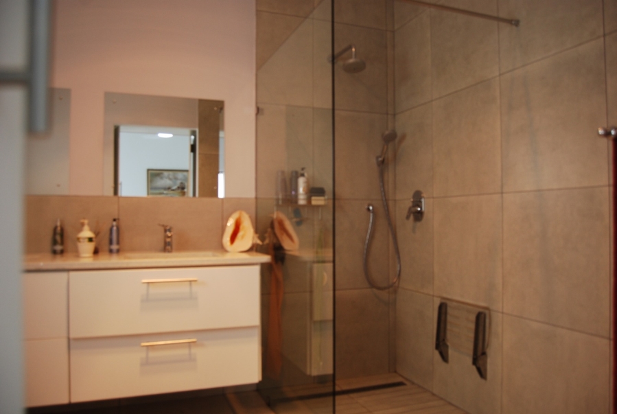 3 Bedroom Property for Sale in Shelley Point Western Cape